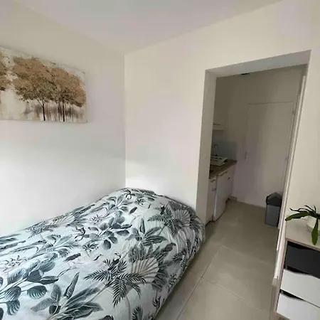 Proche Du Centre-ville Apartment Arles